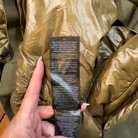 Guess Lightweight Puffer Bomber Jacket – Olive Green – Men’s Size XL - Picture 12 of 13